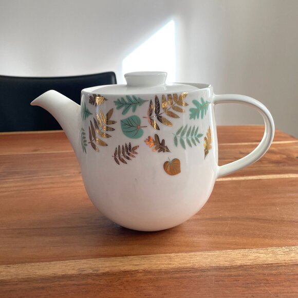 David’s Tea Porcelain Teapot Gold & Mint Leaf Design - Picture 2 of 4